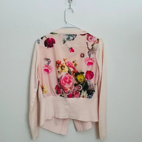 Ted Baker London Pink Cardigan with floral print - Picture 3 of 7